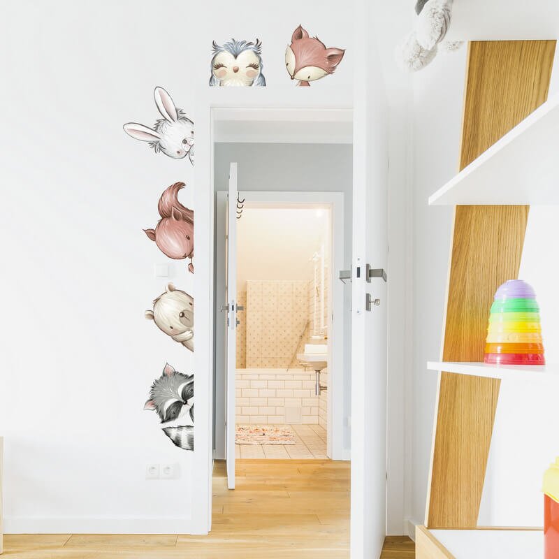 INSPIO Samolepky zvieratiek na stenu okolo dverí